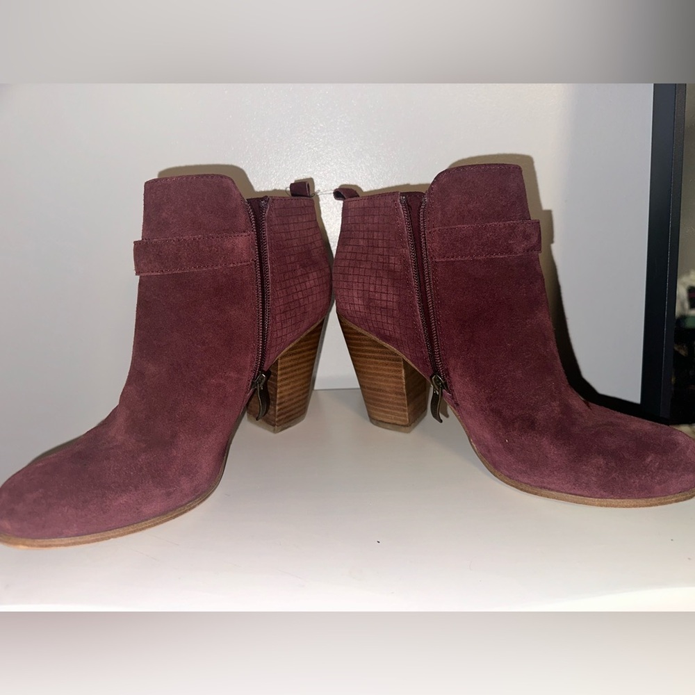 Burgundy suede booties! - Picture 6 of 7